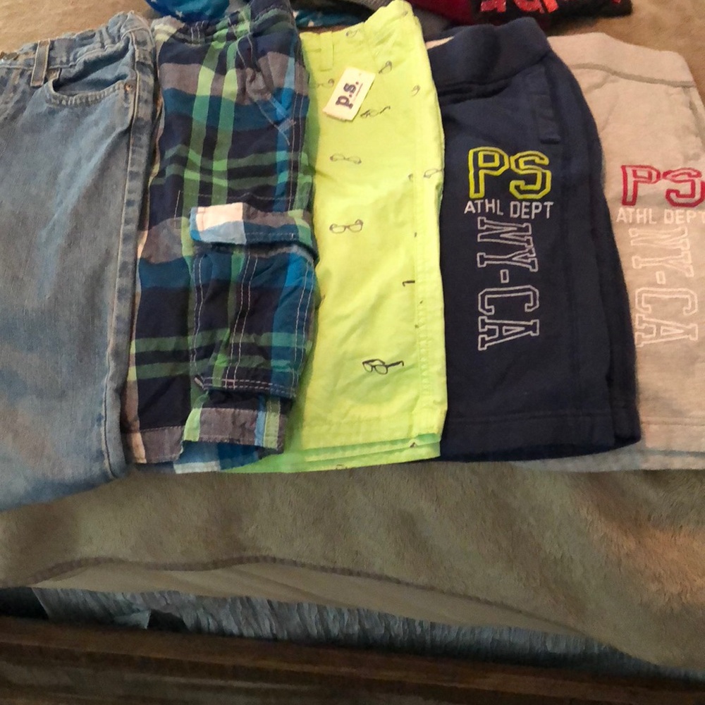 4 P.S. Aeropostale shorts + Arizona jeans + Extras